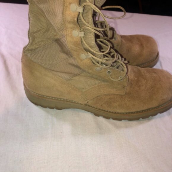 USGI TAN COMBAT LIGHTWEIGHT HOT WEATHER MILITARY sz10.5R TACTICAL BOOTS JD 32 main image 6
